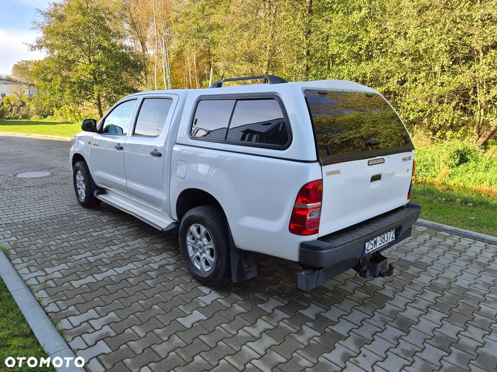 Toyota Hilux 2.5 D-4D Active - 2