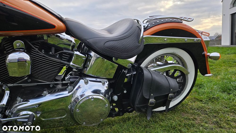 Harley-Davidson Softail Deluxe - 6