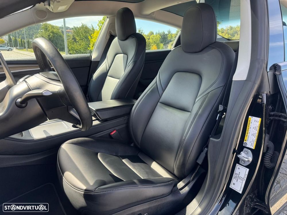 Tesla Model 3 Standard Range Plus RWD - 11