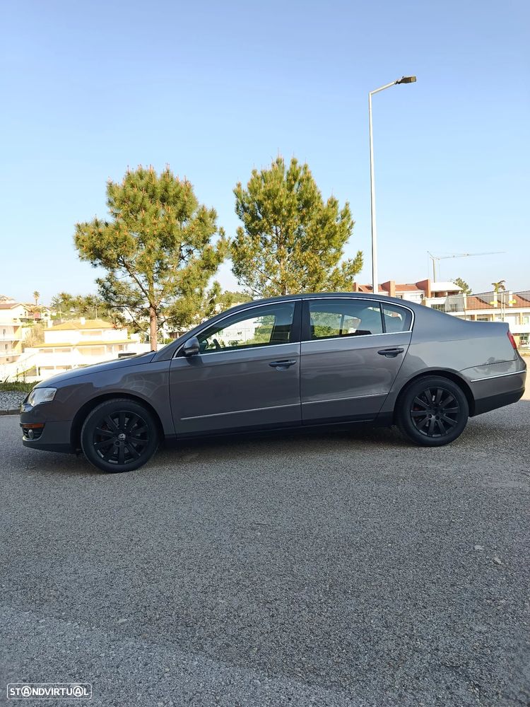 VW Passat 2.0 TDI Highline DSG - 15