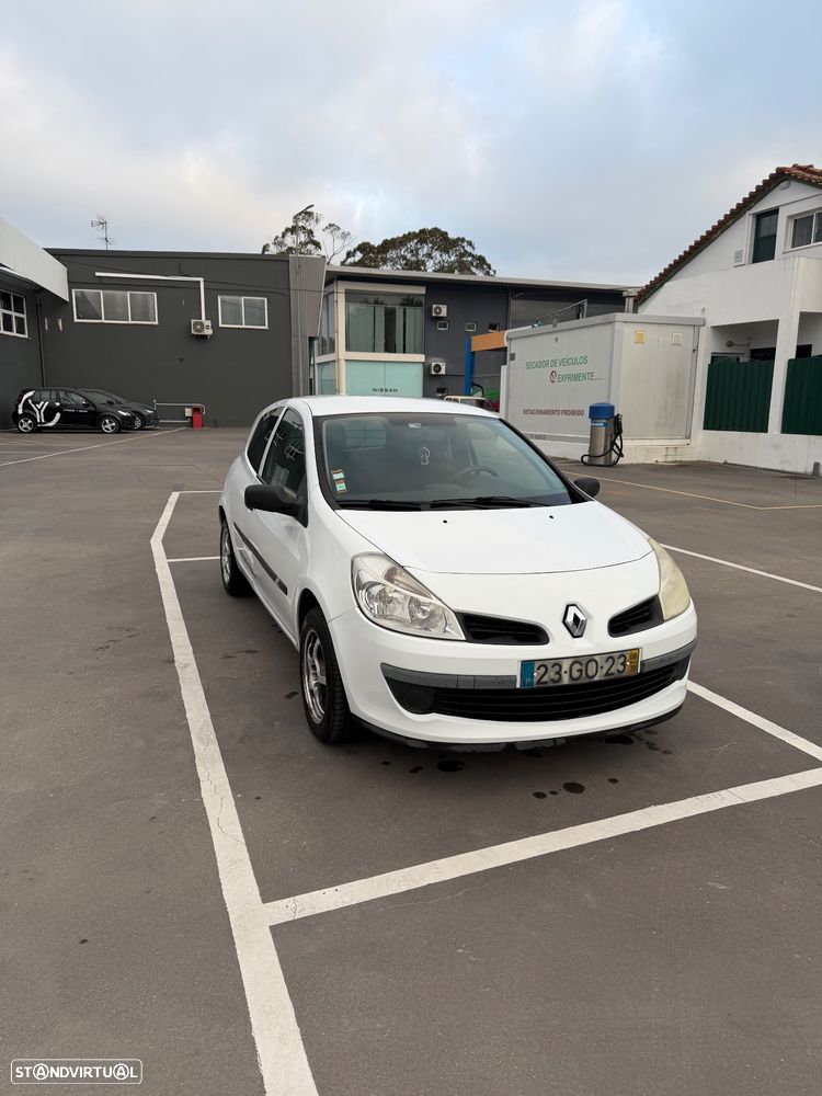 Renault Clio 1.5 dCi Confort - 2