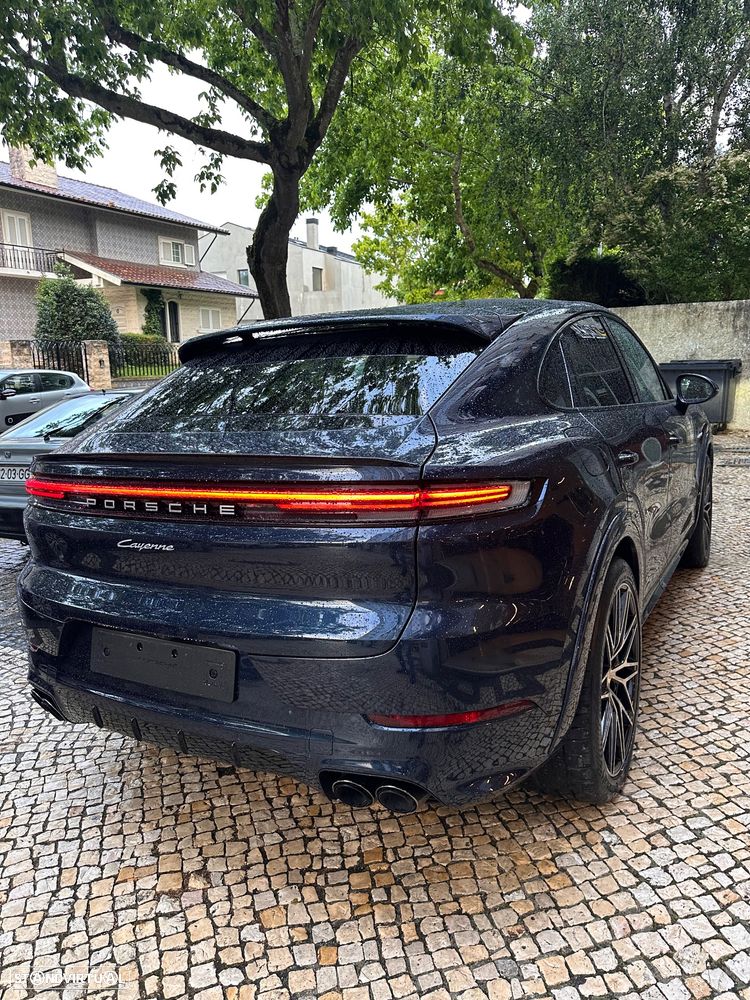 Porsche Cayenne Coupé E-Hybrid Tiptronic S Black Edition - 3