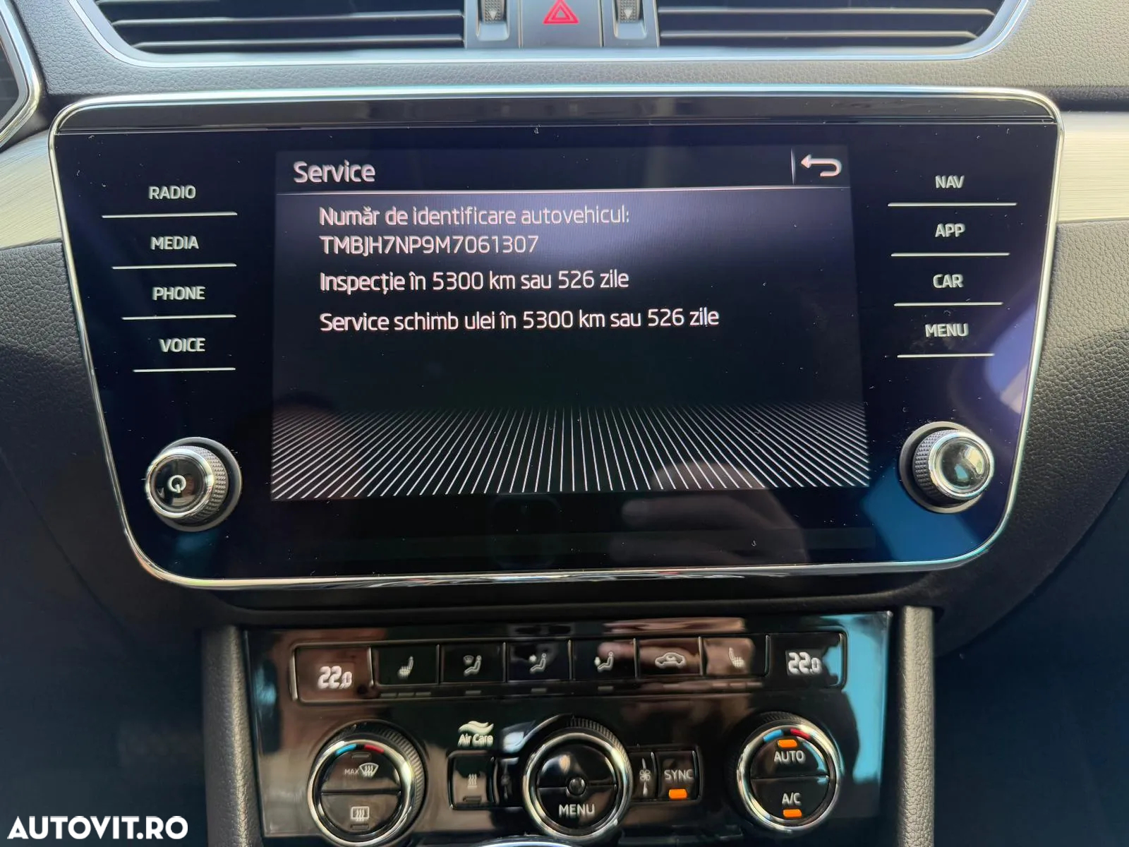 Skoda Superb 2.0 TDI DSG Ambition - 7