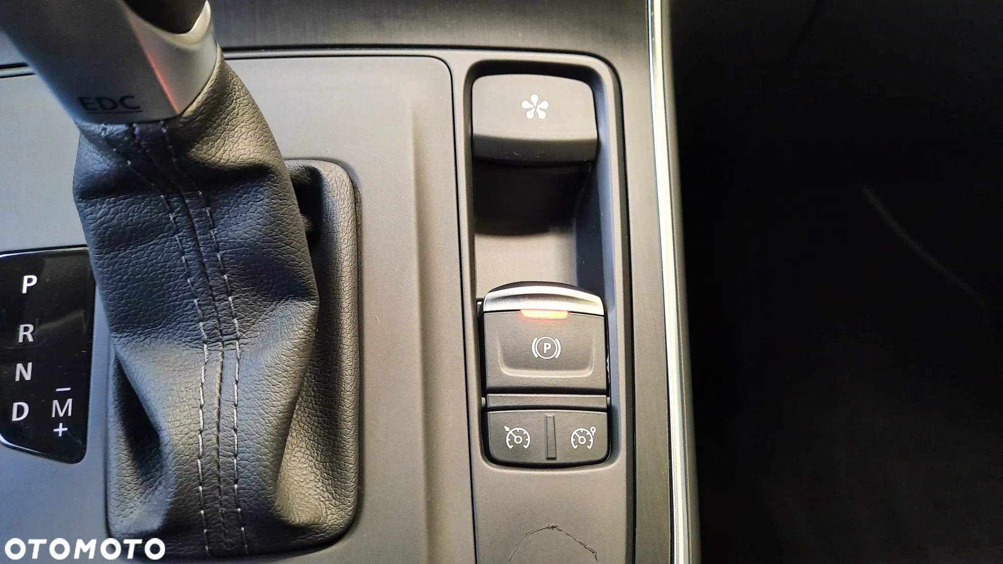 Renault Grand Scenic - 25