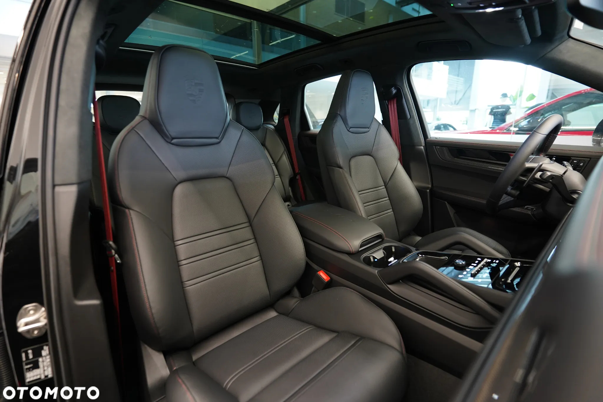 Porsche Cayenne GTS - 15