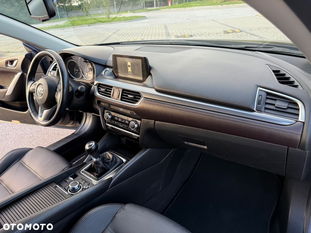Mazda 6 Kombi SKYACTIV-D 184 i-ELOOP Sports-Line - 32