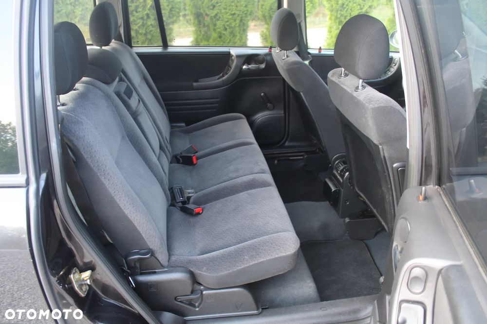 Opel Zafira 1.8 Njoy - 24
