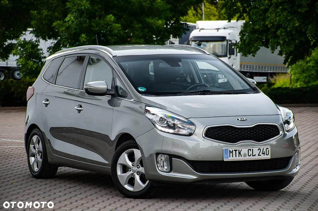 Kia Carens 1.6 GDI Business Line 7os EU6 - 24