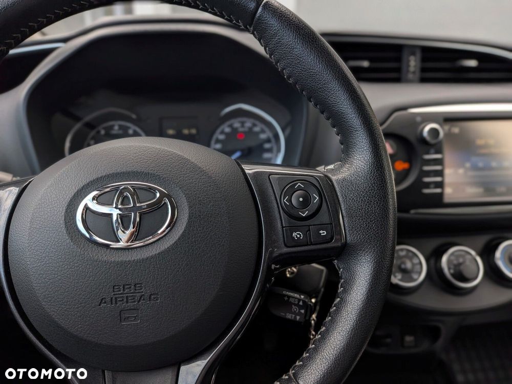 Toyota Yaris 1.5 20th Anniversary - 23
