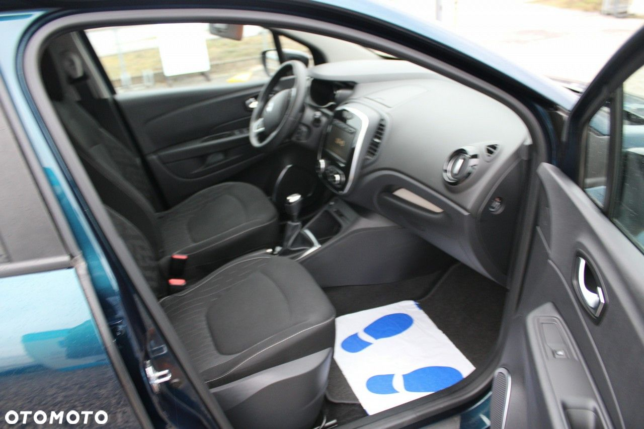 Renault Captur - 30