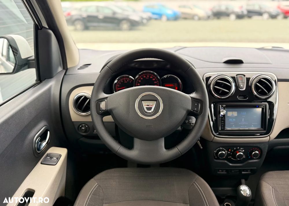Dacia Lodgy 1.6 Laureate - 9