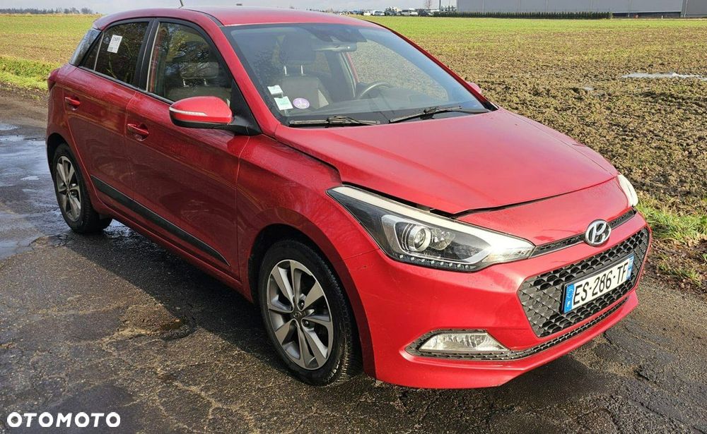 Hyundai i20 - 8