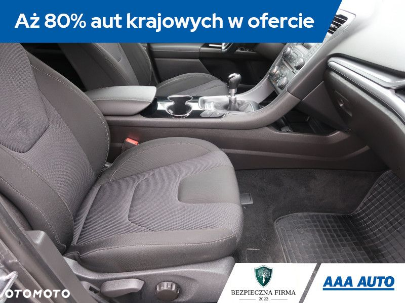 Ford Mondeo - 10