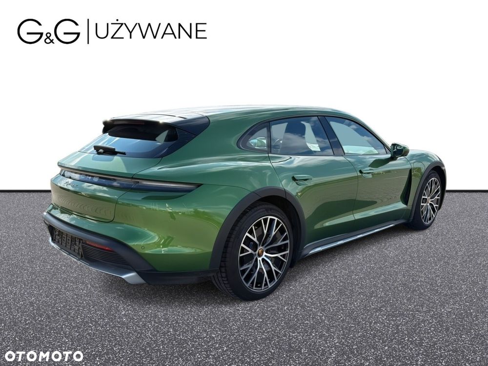 Porsche Taycan - 4