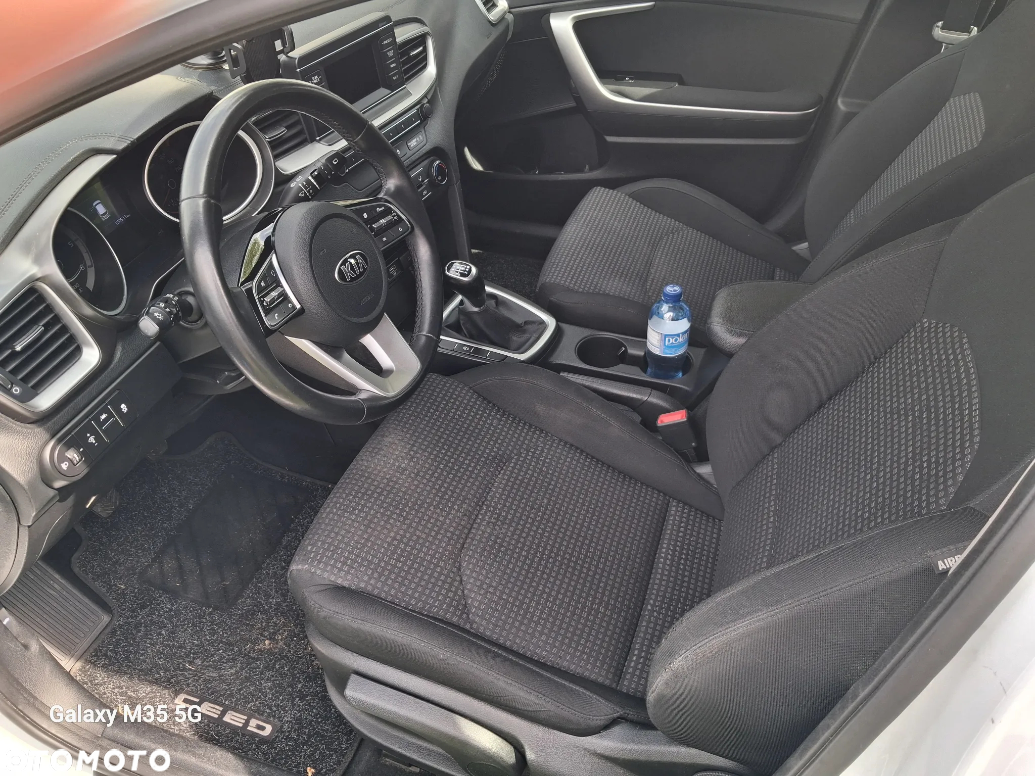 Kia Ceed - 12