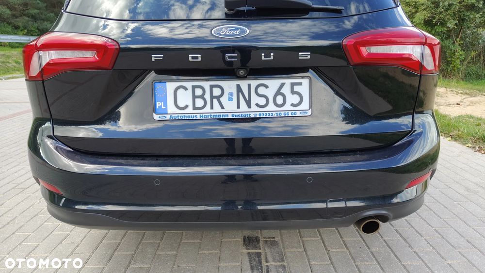 Ford Focus 1.0 EcoBoost Active - 11