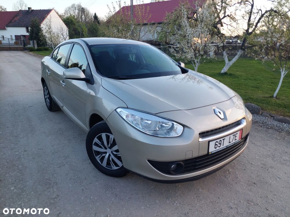 Renault Fluence 1.6 16V 110 Expression - 11
