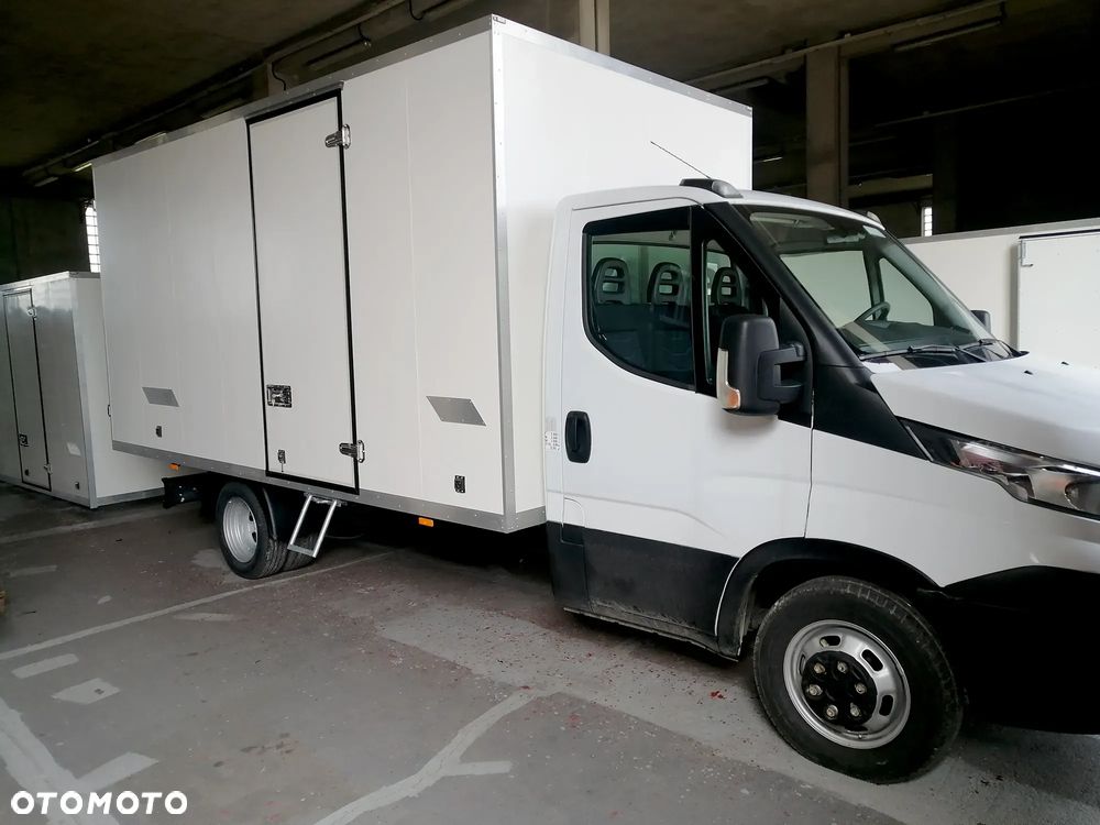 Iveco Dailly - 11
