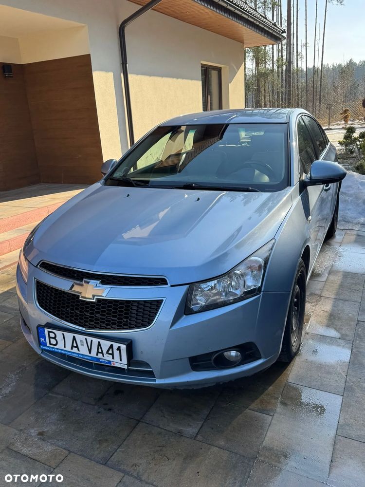 Chevrolet Cruze 1.6 LT - 4