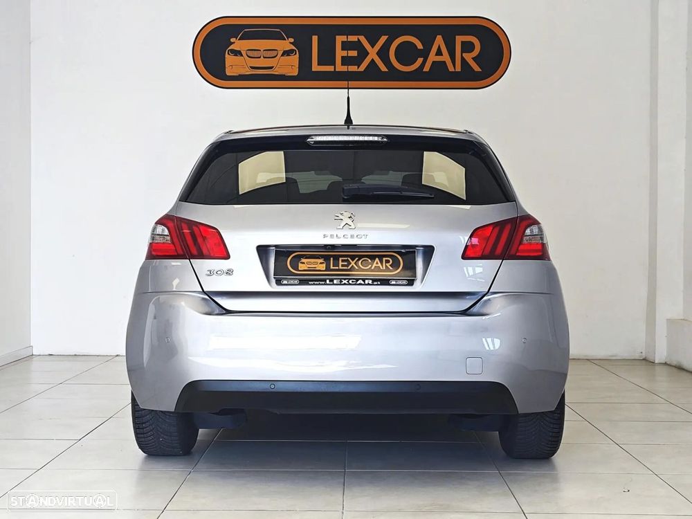 Peugeot 308 PureTech 130 EAT8 Allure Pack - 26