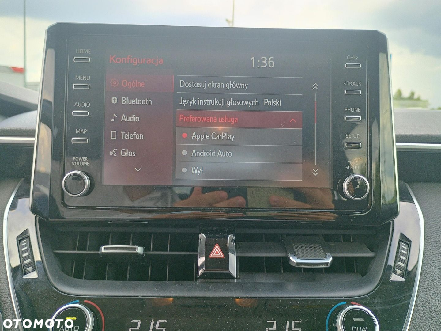 Toyota Corolla 1.8 Hybrid Comfort - 23