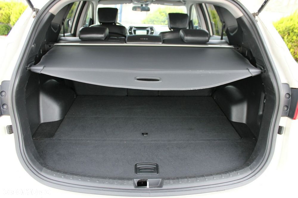 Hyundai Santa Fe 2.2 CRDI Premium - 33
