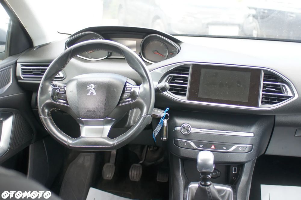 Peugeot 308 BlueHDi 120 Stop & Start Business-Line - 24