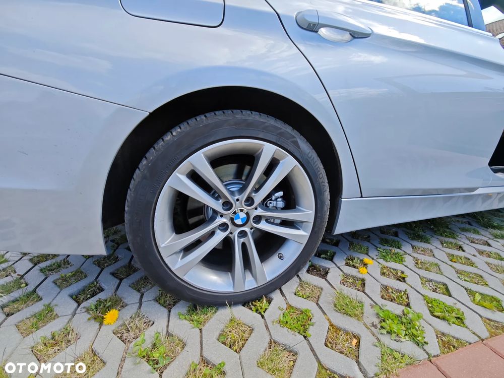 BMW Seria 3 340i xDrive Edition Luxury Line Purity - 23