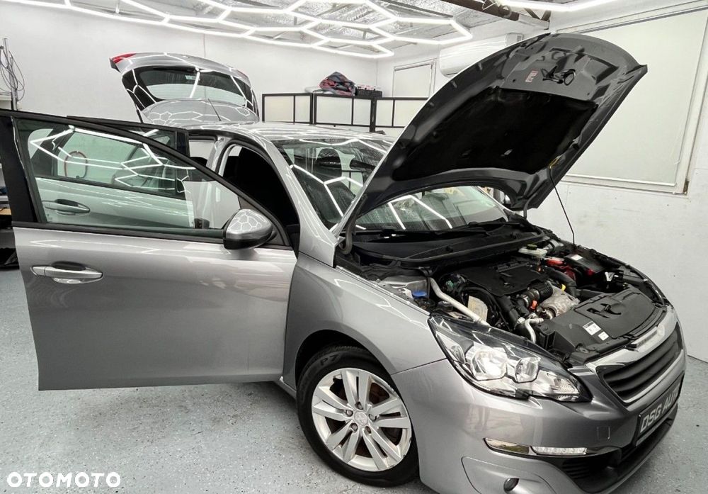 Peugeot 308 - 33