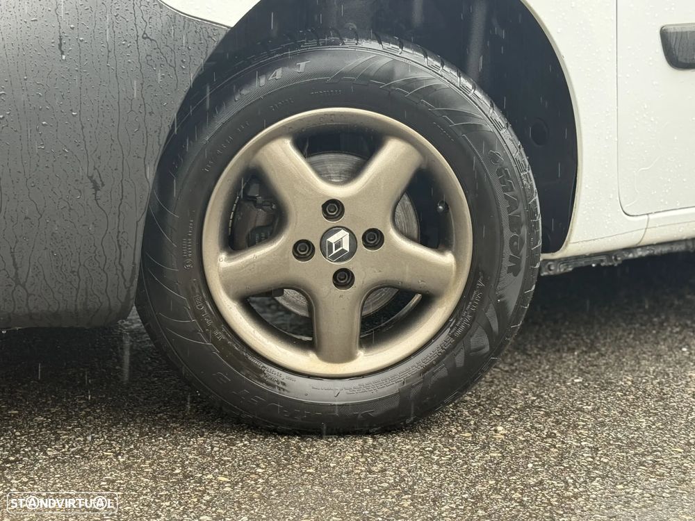 Renault KANGOO 1.5 DCI C/ AC + EXTRAS NACIONAL - 20