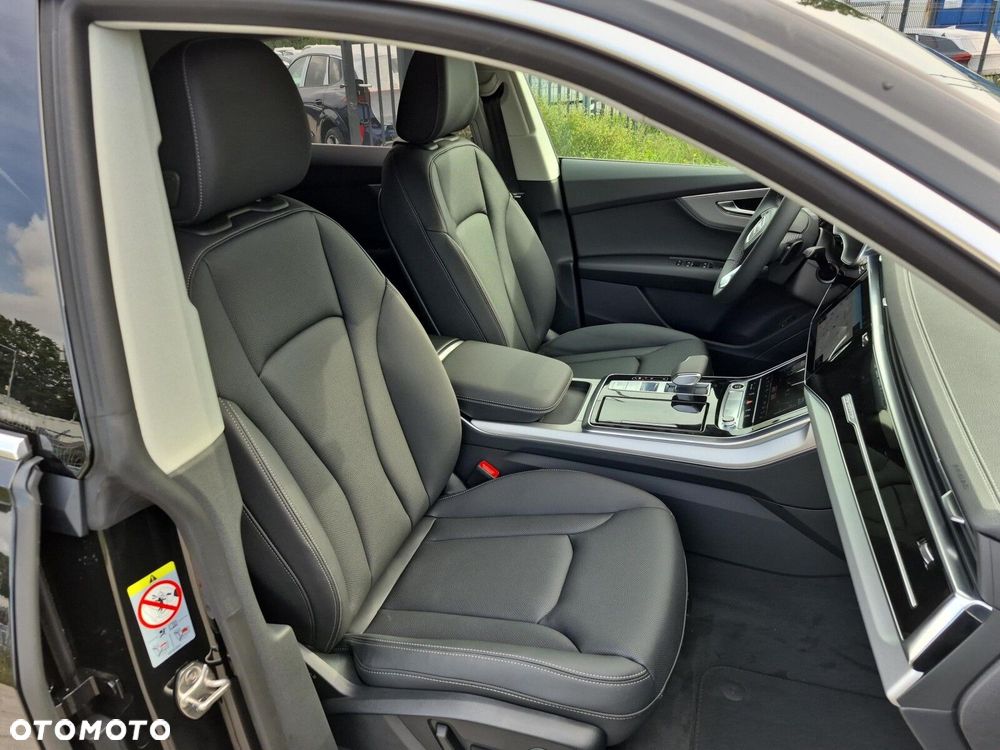 Audi Q8 - 26