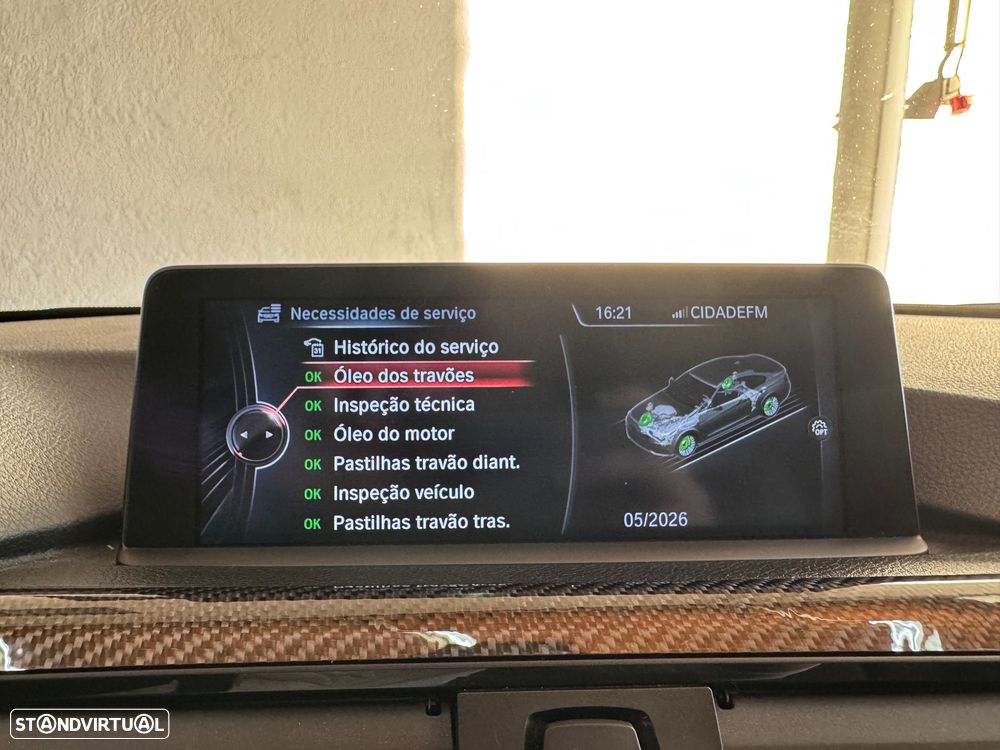 BMW M4 Coupe DKG - 24