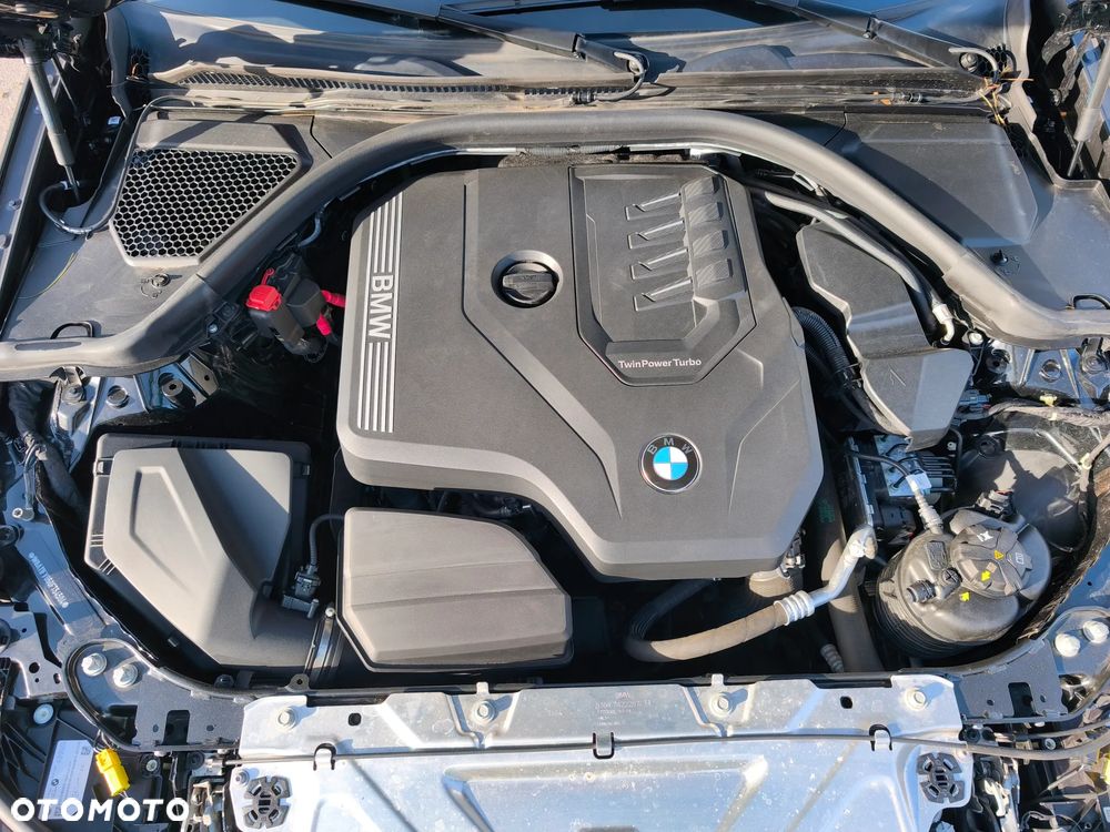 BMW Seria 3 318i Advantage - 19