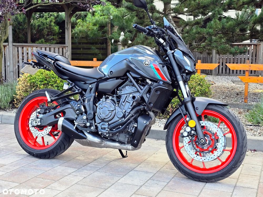 Yamaha MT - 12