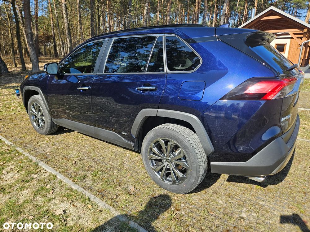 Toyota RAV4 2.5 Hybrid Black Edition by JBL 4x4 - 9