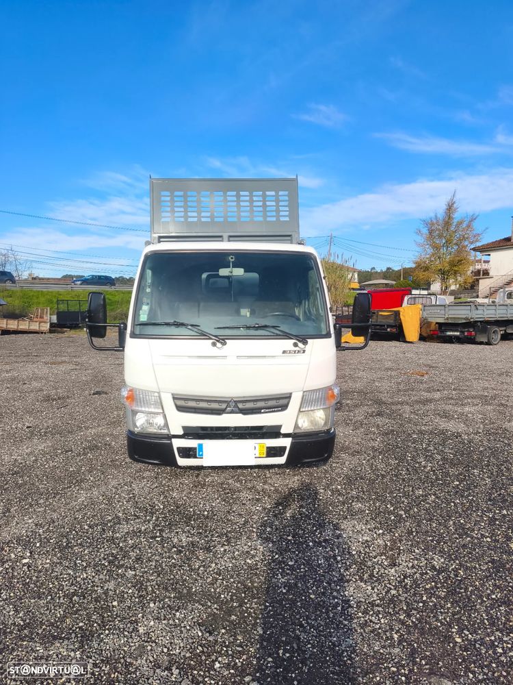 Mitsubishi Fuso - 3