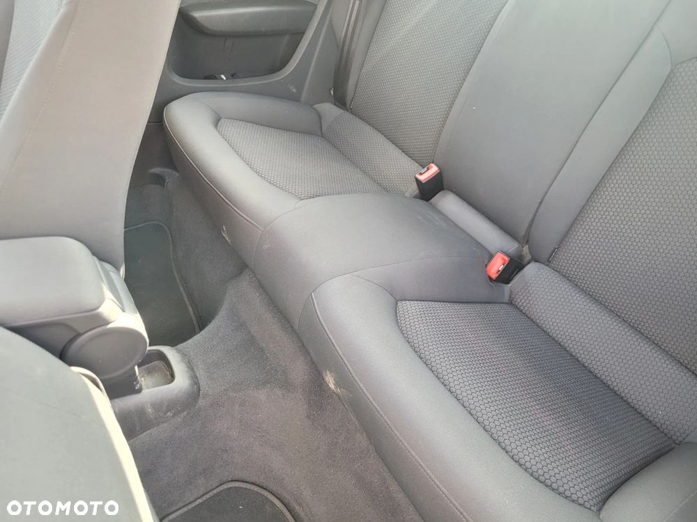 Audi A1 3-drzwiowe 1.6 TDI Ambition - 17