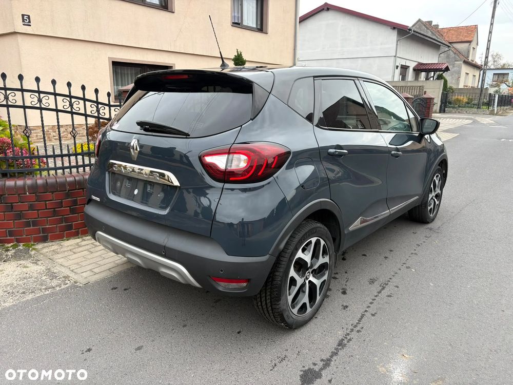 Renault Captur 2017 photo 2