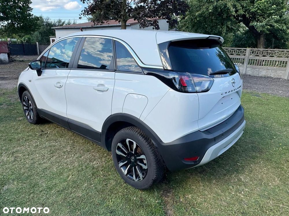 Opel Crossland X - 12