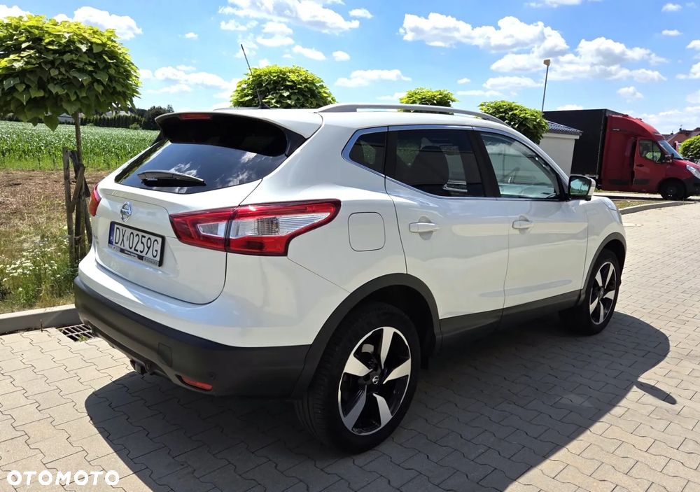 Nissan Qashqai 1.6 DIG-T N-Vision - 13