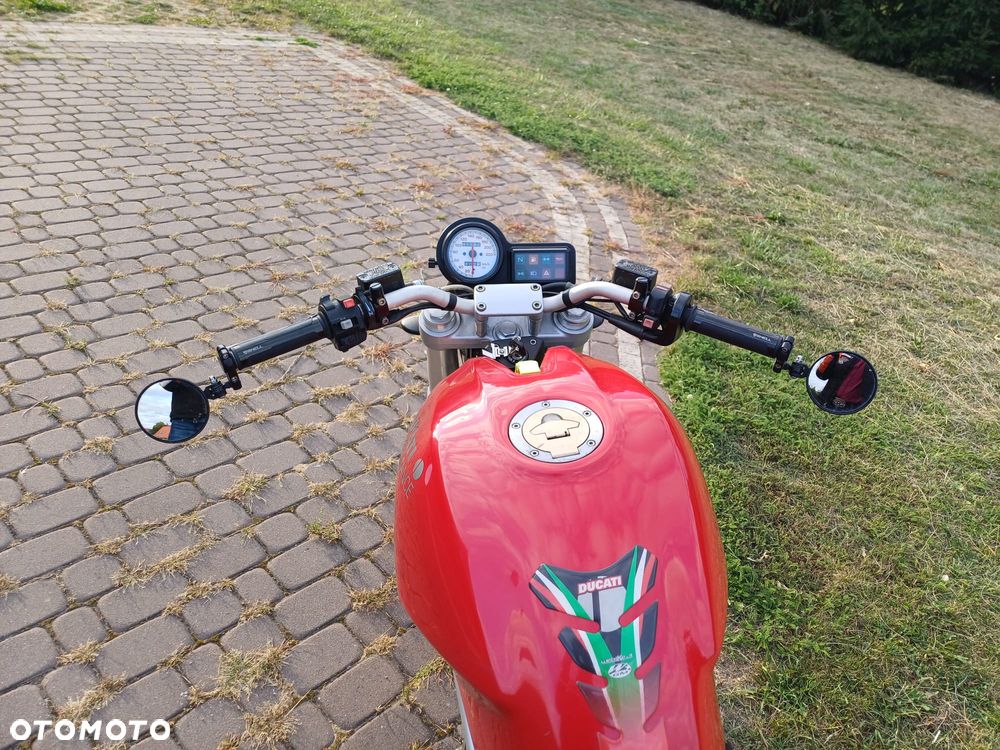 Ducati Monster - 7