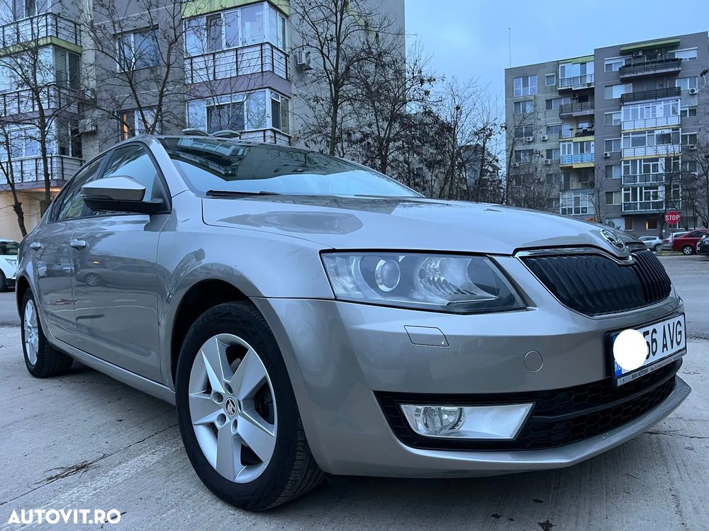 Skoda Octavia 1.6 TDI Ambition - 2