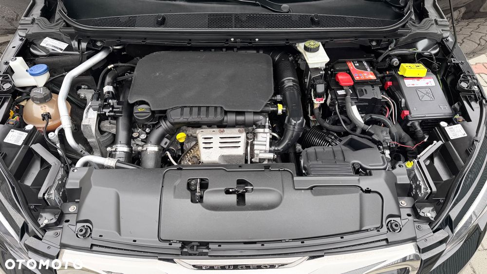 Peugeot 308 PureTech 130 GPF Black Edition - 14