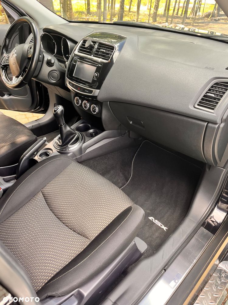 Mitsubishi ASX 1.6 Cool Edition - 9