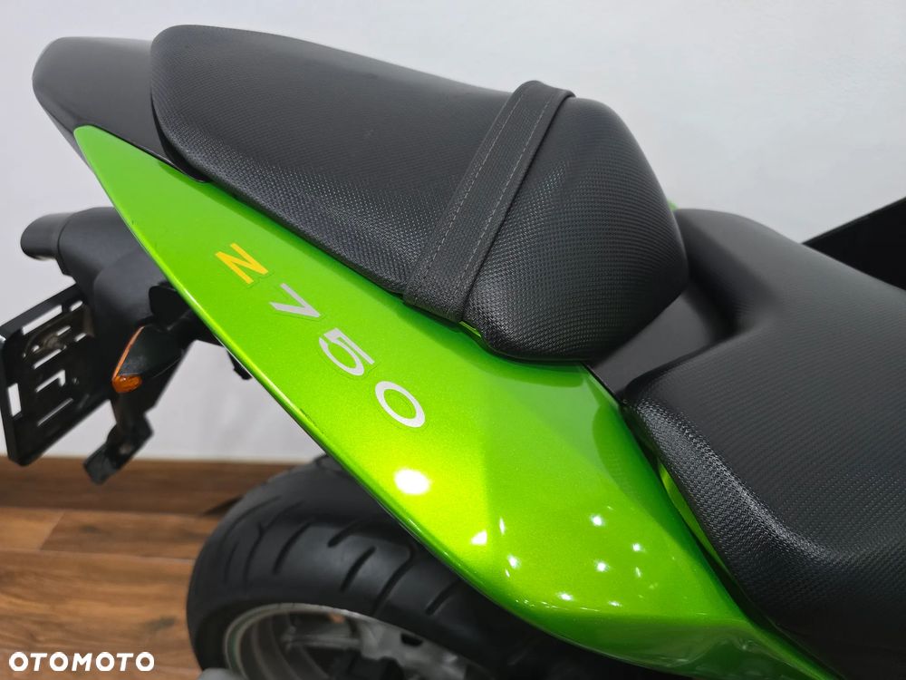 Kawasaki Z - 32