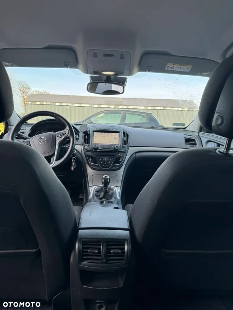 Opel Insignia - 12
