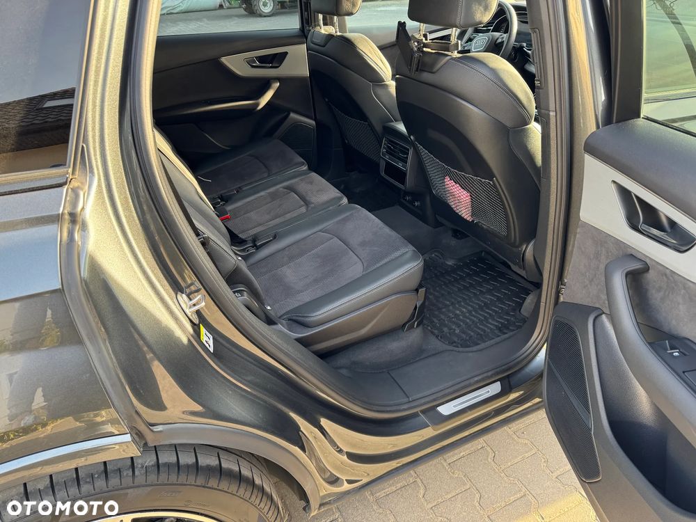 Audi Q7 50 TDI mHEV Quattro S Line Tiptr - 10