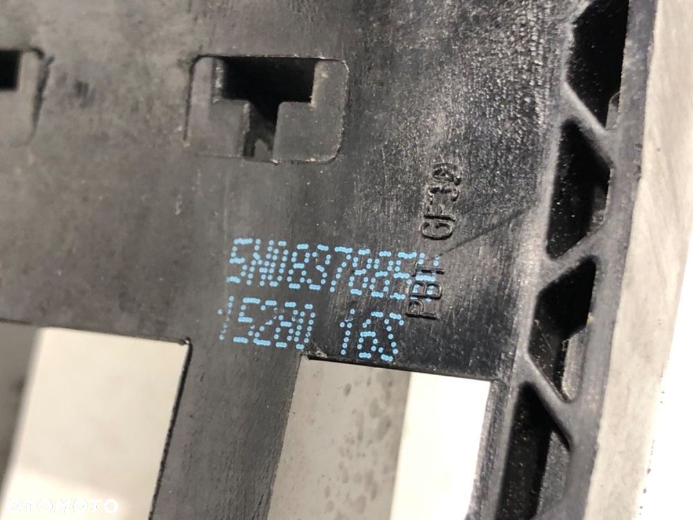 KLAMKA ZEWNĘTRZNA LEWY PRZÓD - 147.00 PLN - SKODA SUPERB II Kombi (3T5) 2009 - 2015 2.0 TDI 125 kW - 3