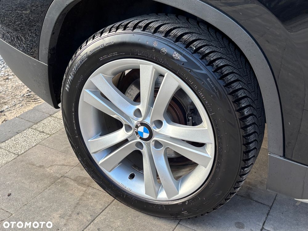 BMW X1 sDrive18i Sport Line - 35