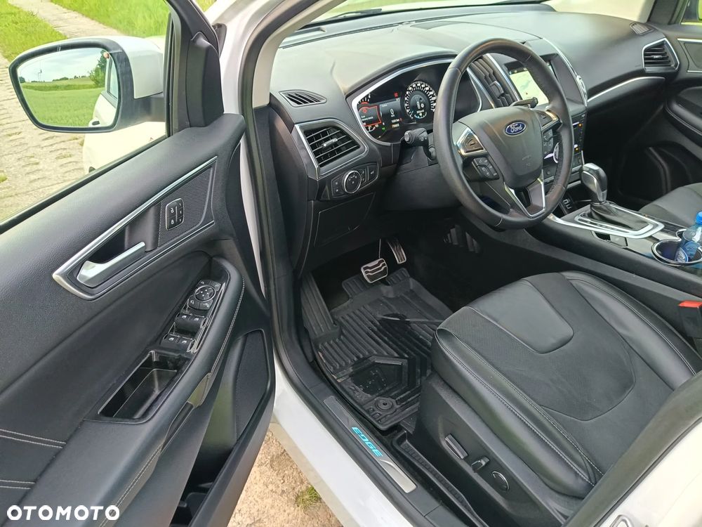 Ford Edge 2.0 TDCi Bi-Turbo 4x4 ST-LINE - 12